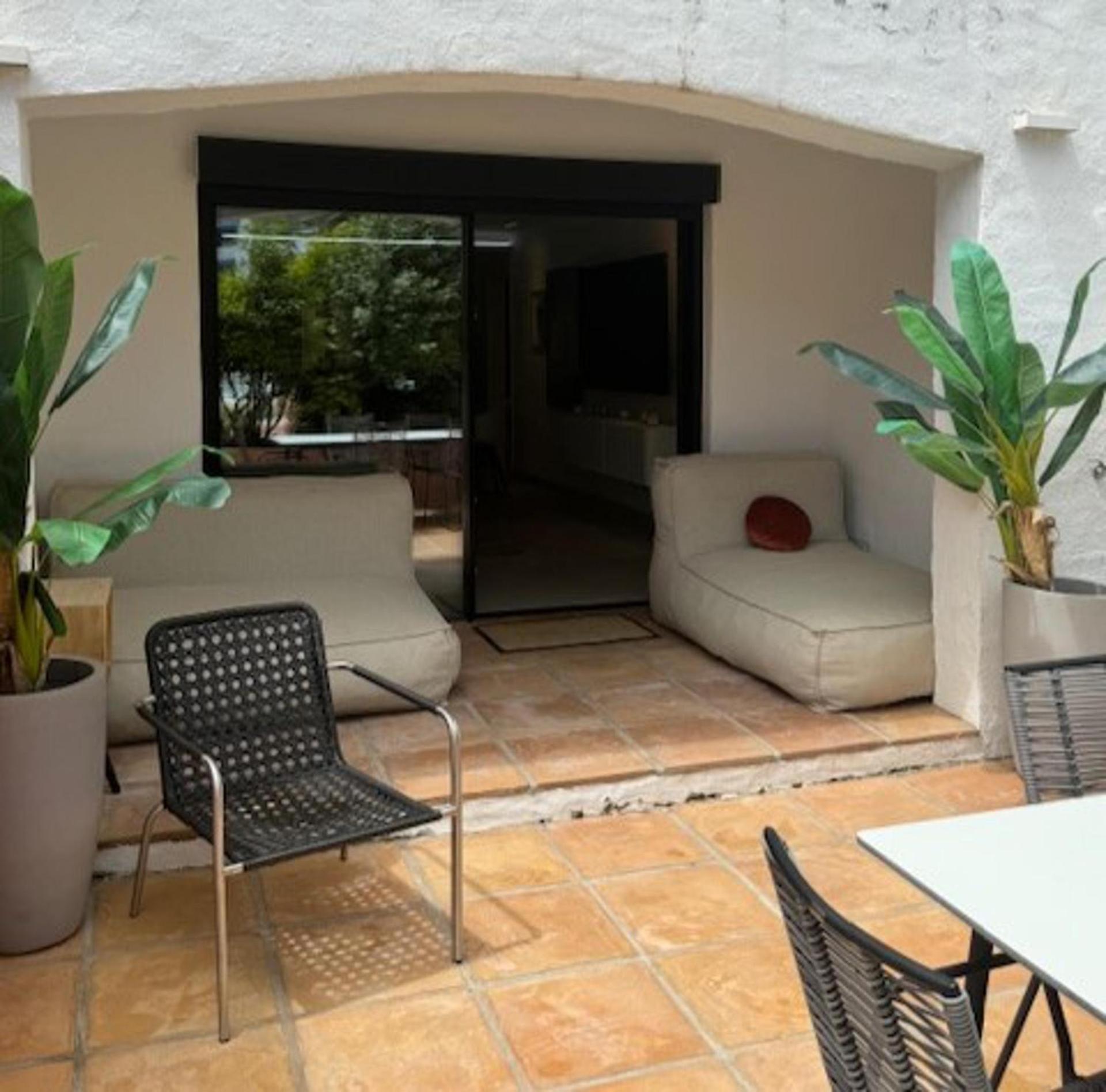 Luxurious Apartment In Puerto Banus Marbella Exterior photo